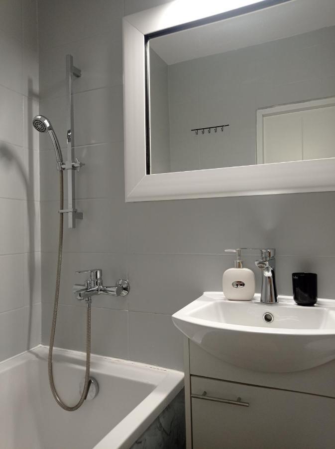 Apartament Rodzinny Domino - Plaza Jelitkowo - Ergo Arena - Azw Gdańsk Zewnętrze zdjęcie